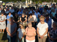 MSZA ŚW. NA CMENTARZU PRZED ODPUSTEM PARAFIALNYM