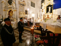 WIGILIA PASCHALNA - 04.04.2026