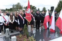 UROCZYSTE ODSŁONIĘCIE MOGIŁY ZBIOROWEJ BOHATERÓW WRZEŚNIA 1939 w NIWISKACH - 28.09.2025